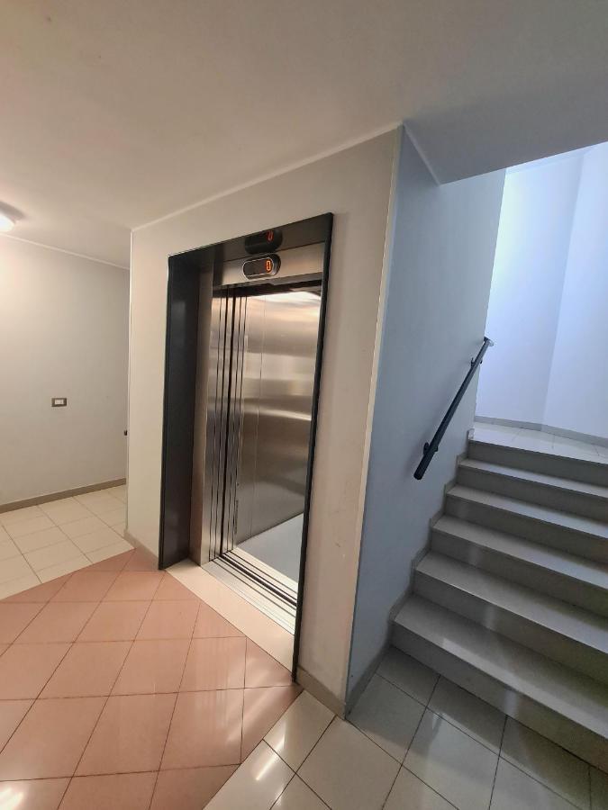 Milano Santa Giulia Business Apartment - Olimpiadi 26 Εξωτερικό φωτογραφία
